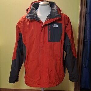 The North Face Men's 3 In 1 Triclimate Performance Jacket in Red and Gray XXL